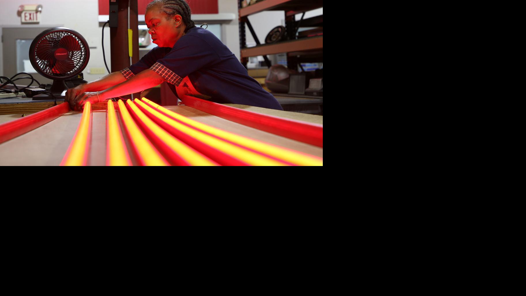 Lighting The Way Tulsa Led Display Manufacturer Lektron Has Some Big Clients Business News Tulsaworld Com Peltier modulesled diodespower suppliesled stripsled bulbs. tulsa led display manufacturer lektron