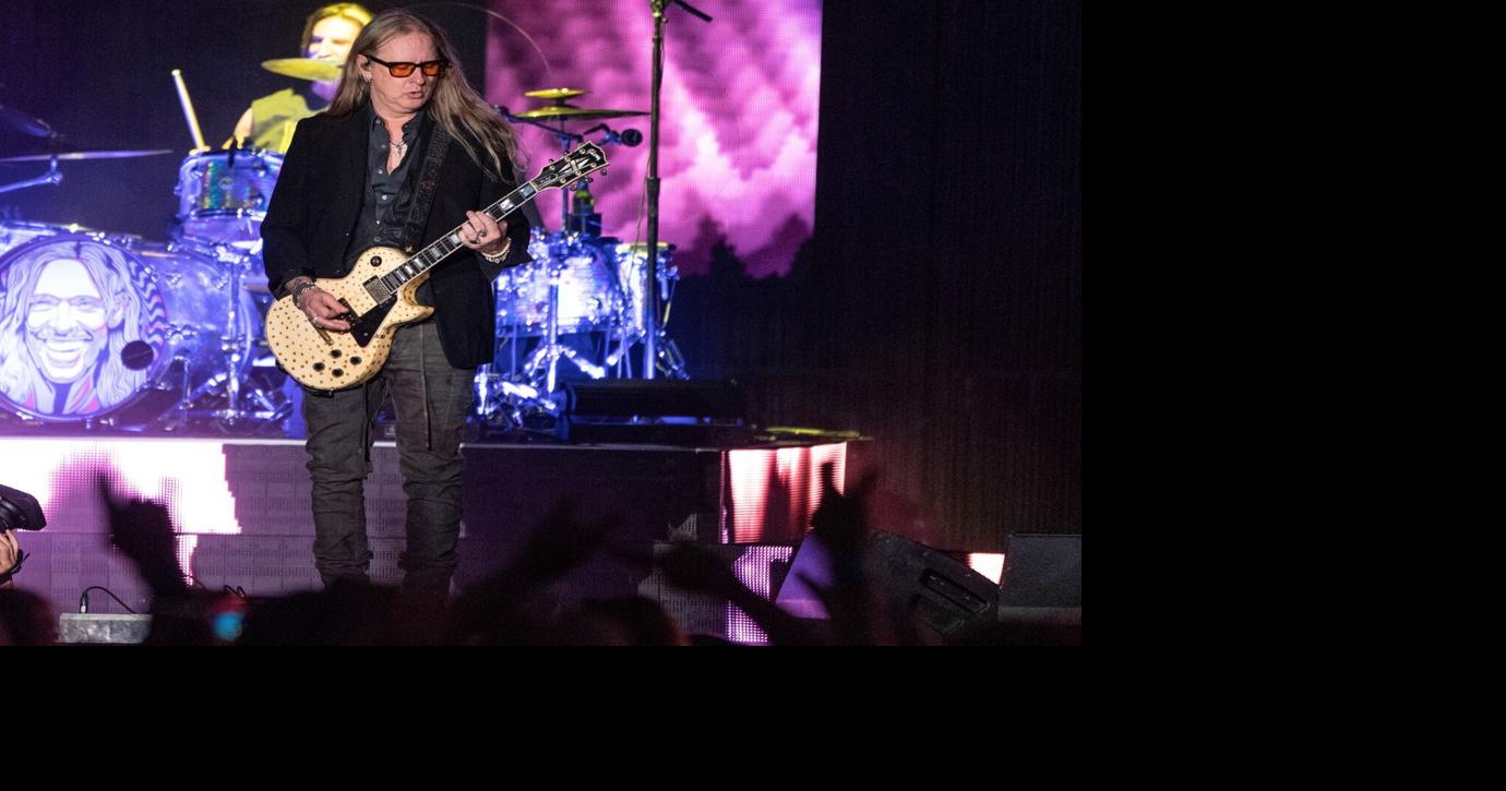 Jerry Cantrell talks about Oklahoma ties before Tulsa show