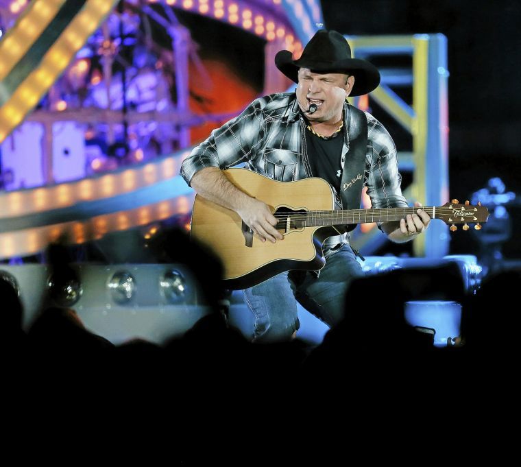 Photo gallery: See Garth Brooks' first BOK concert | Slideshows ...