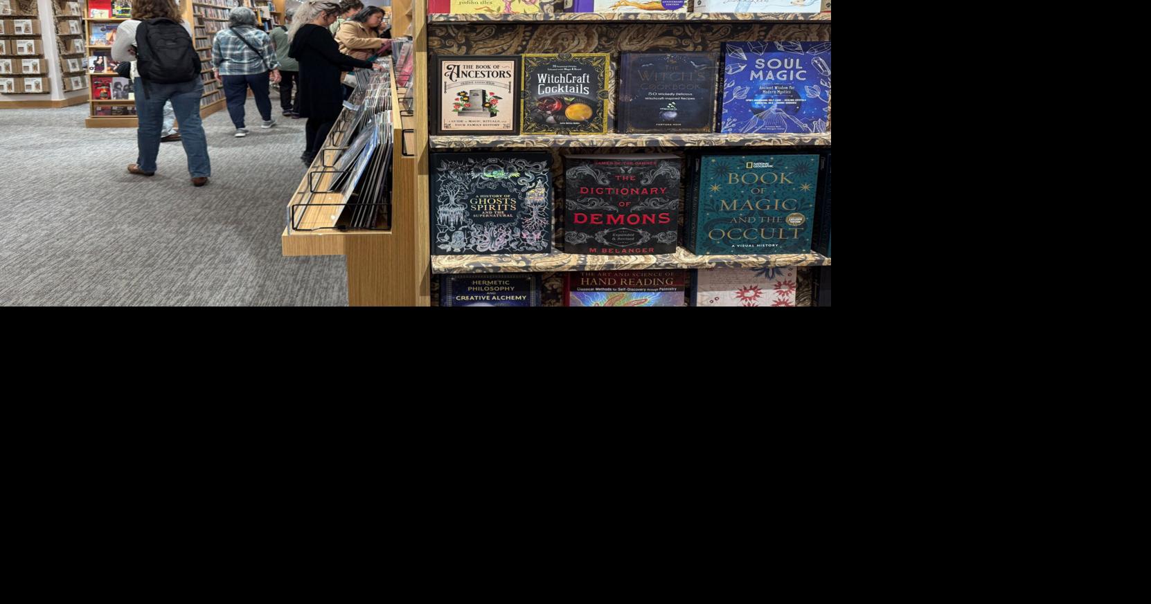 Bookstore bounce-back a good read | Chicago Tribune