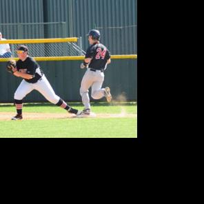 PHOTO GALLERY – Tigers derail Grove Ridgerunners twice