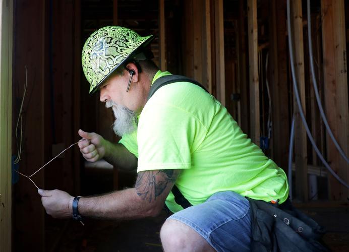 091421-tul-biz-localvaxmandate-p1