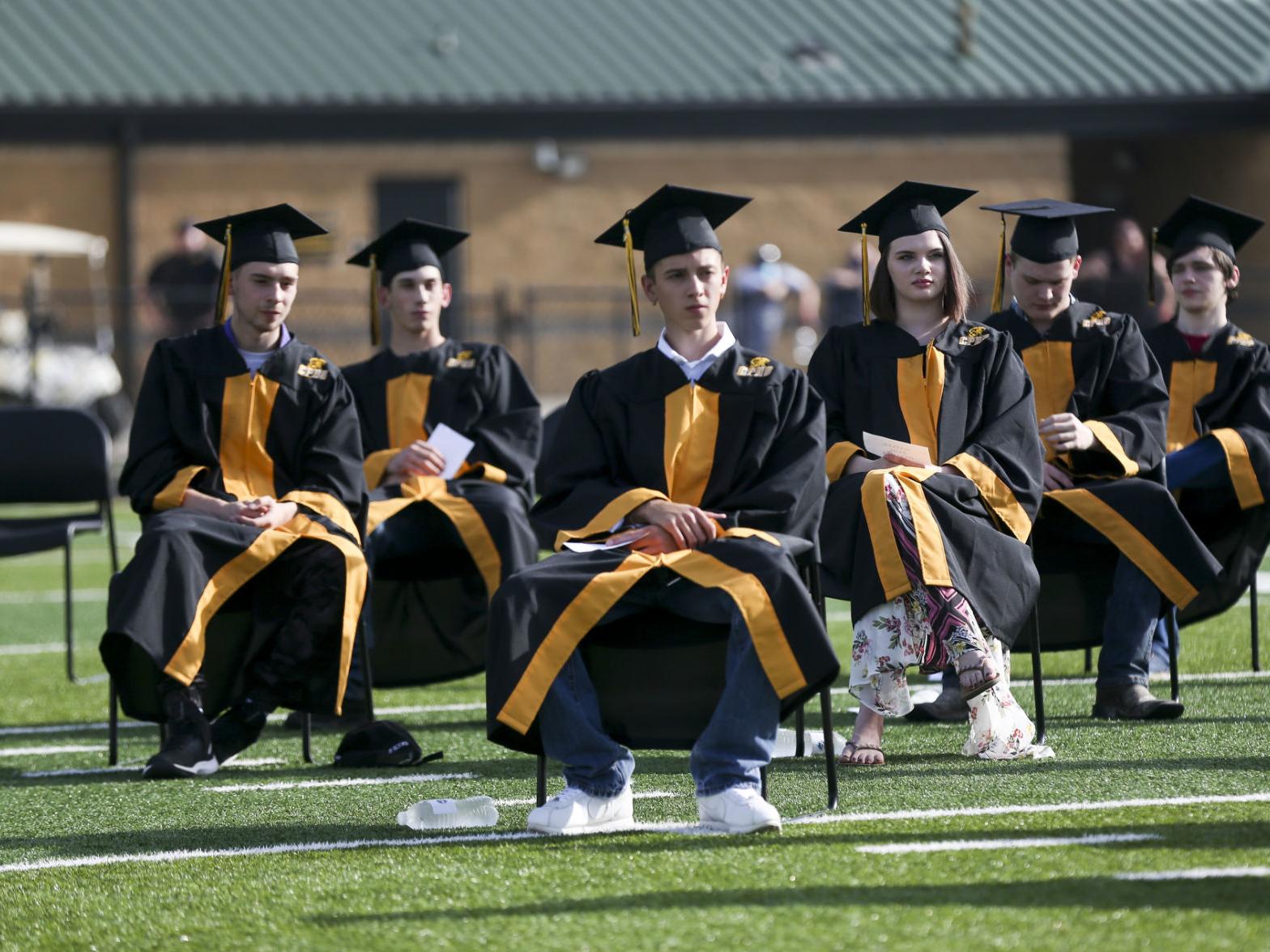 Charles Page High School Planning Outdoor Prom Graduation News Tulsaworld Com Claremore Ok Senior Graduation Ceremony 2022