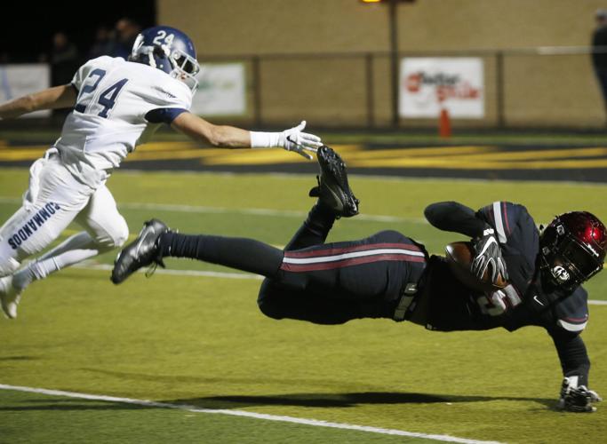 High schools Malcolm Rodriguez carries Wagoner to third straight 4A