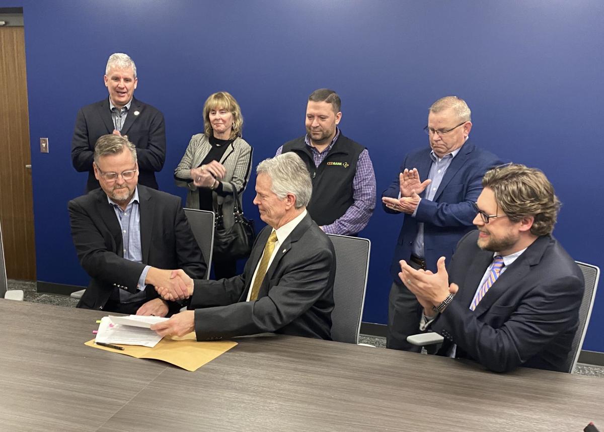 City council meeting focuses on co, economic development