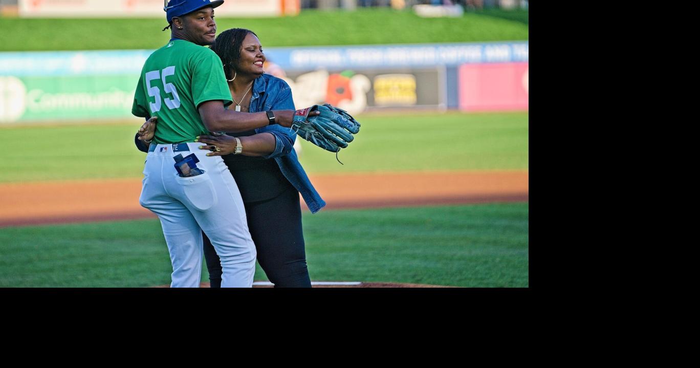 Josue De Paula Parents: Meet the Family Behind the Dodgers Young Star