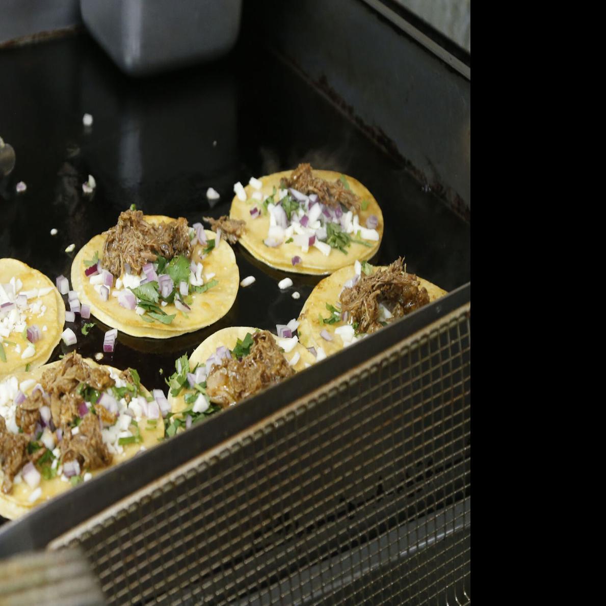 Watch Now 918 Maples Offers Fresh Mexican Food Including The Trending Birria Tacos Dining Tulsaworld Com