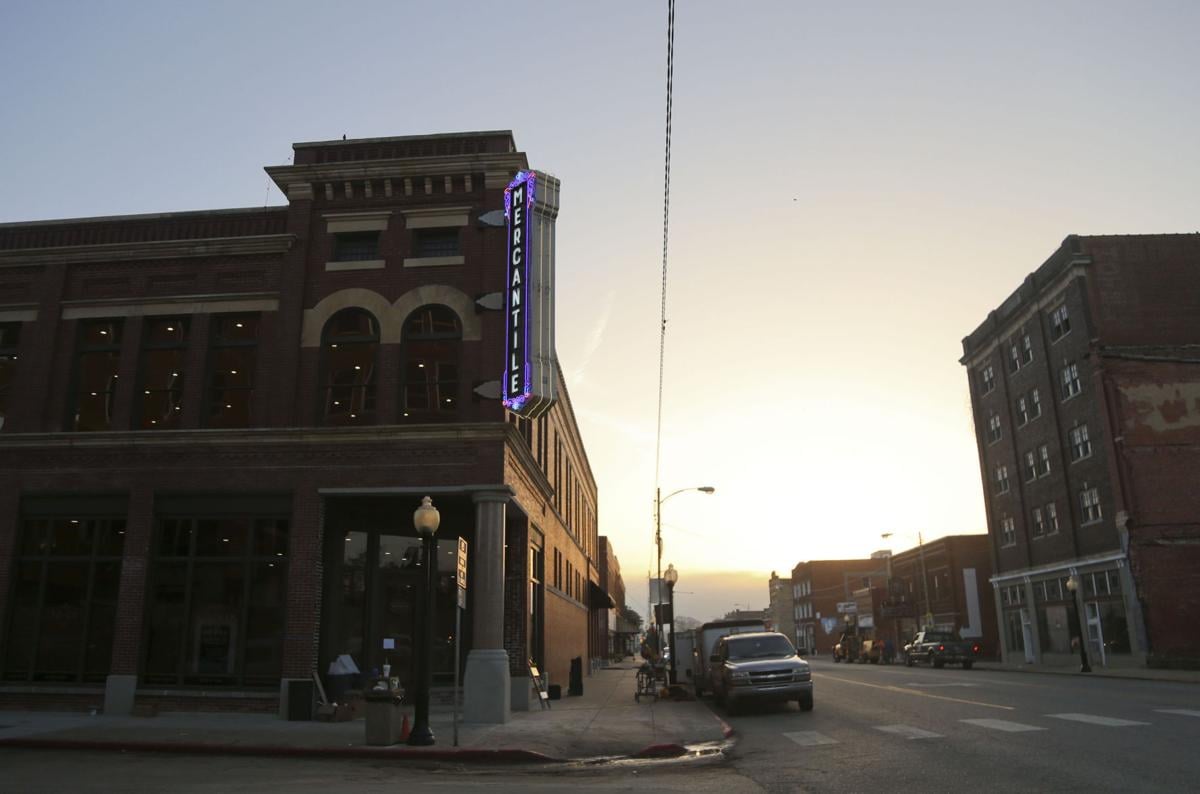 Ree Drummond opens The Pioneer Woman Mercantile in Pawhuska Features