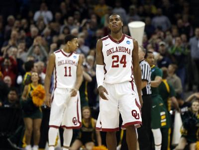Ou Men S Basketball Ranked No 19 In Preseason Ap Top 25 Poll