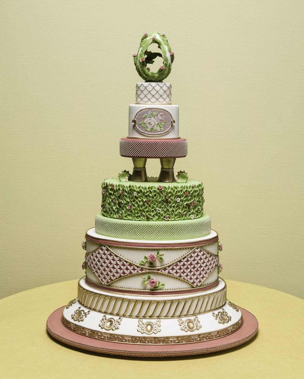 Queen Of Cake Kerry Vincent Brings Sugar Arts Show To A Close