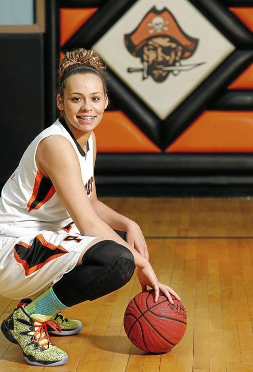 All Metro Girls Basketball Chelsea Dungee A Sophomore From Preston Wants To Get Even Better Sportsextra Tulsaworld Com