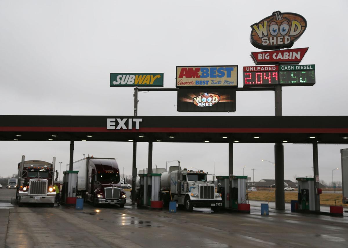 17 Towns In 2017 Big Cabin Provides Window To Trucking World