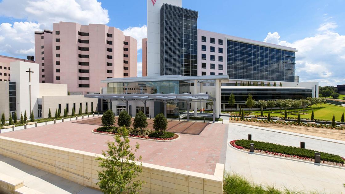 Saint Francis Hospital receives top ranking in state by U.S. News
