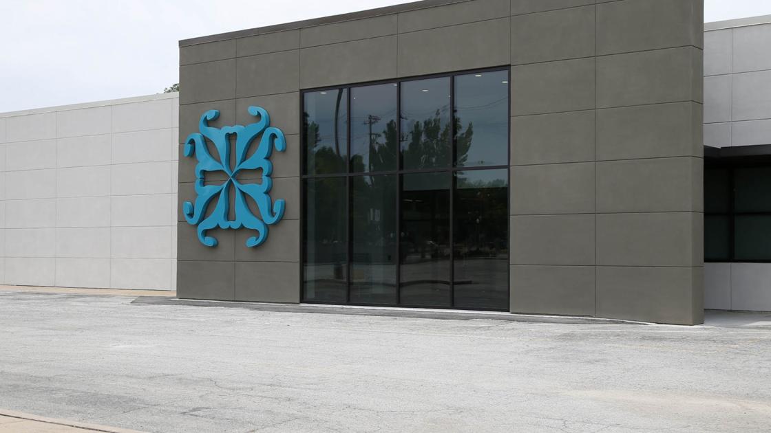 Rustic Cuff Extends Tulsa Headquarters To Former Mardel Store On Harvard Avenue Lifestyles Tulsaworld Com