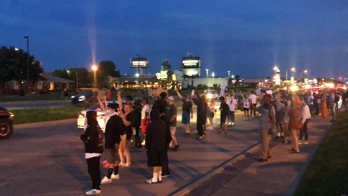 Watch Now National Guard Embedded With Tulsa Police As Pepper