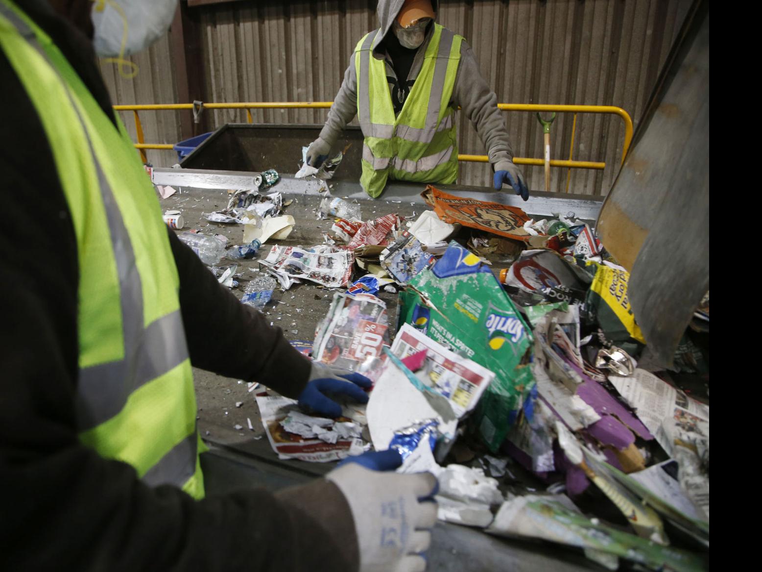 Recycling Plastic Bags Are A No No In Tulsa S Blue Carts Local News Tulsaworld Com