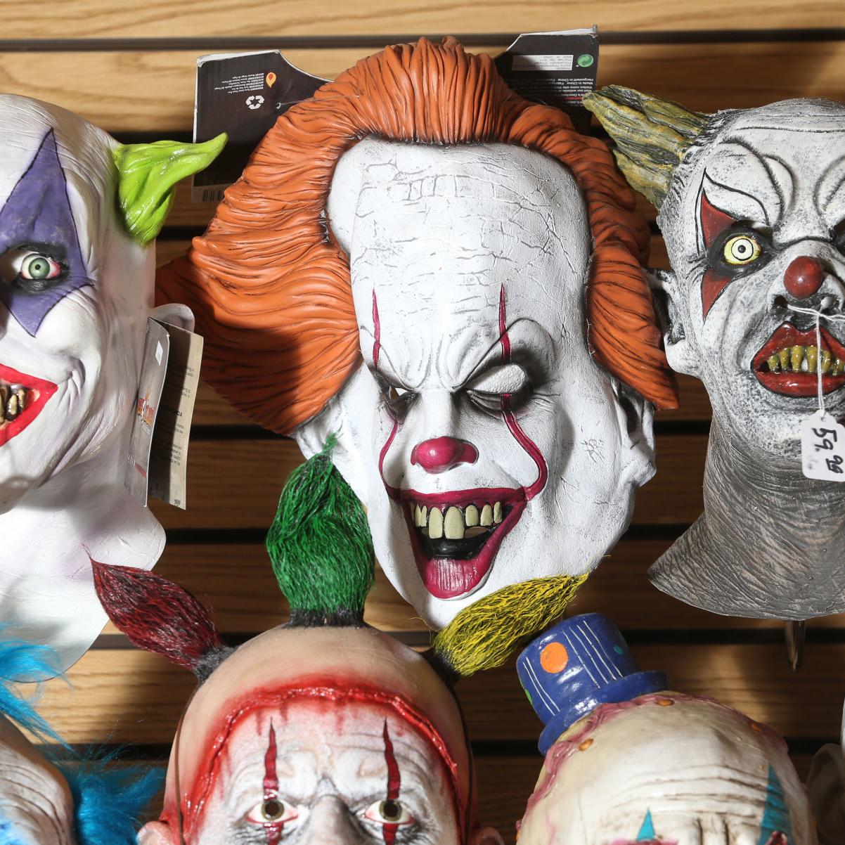 Scare Wear Here S What You Should Know When Prowling For Halloween Costumes Lifestyles Tulsaworld Com