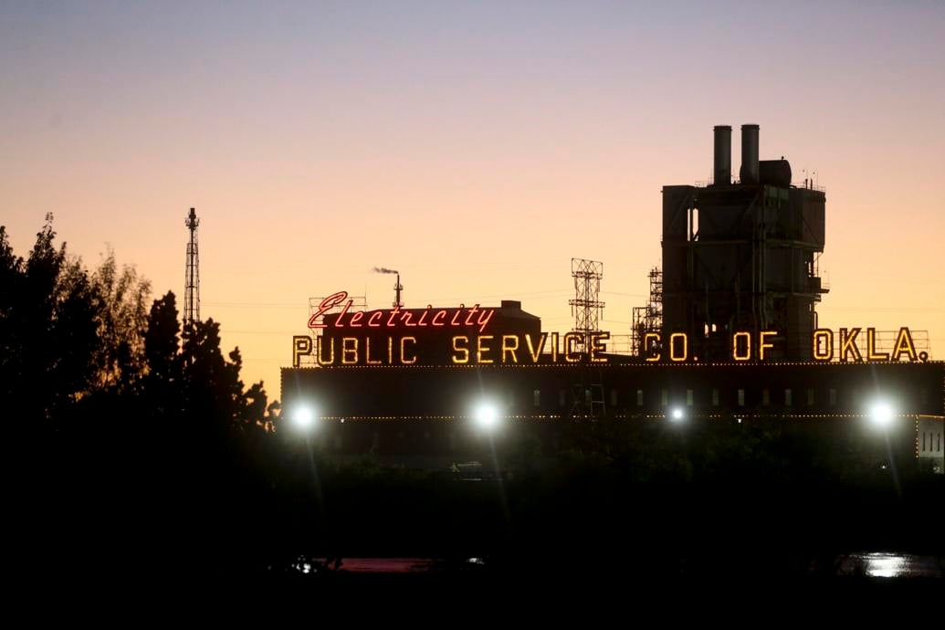 With iconic sign along the Arkansas River, Tulsa's landmark power plant