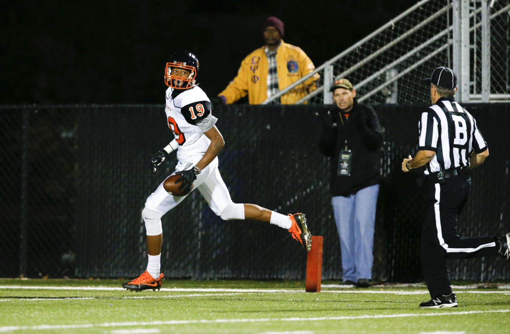 High school football Booker T. Washington, Bixby highlight 6AII2