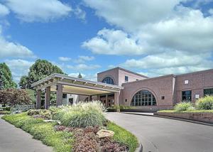 Synagogue to host community singalong of popular folk music on Sunday