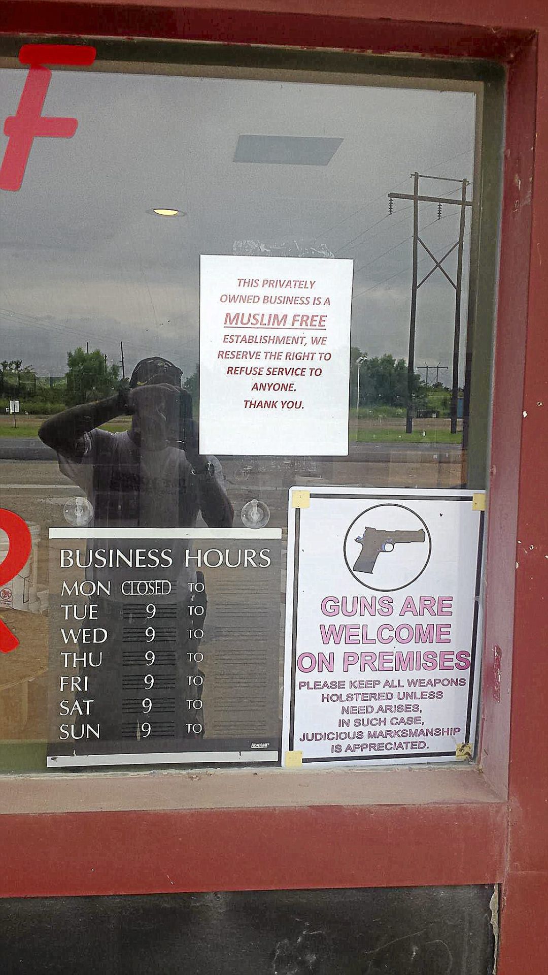 Sign At Muskogee County Survivalist Store Gun Range Proclaims Establishment Is Muslim Free Local News Tulsaworld Com