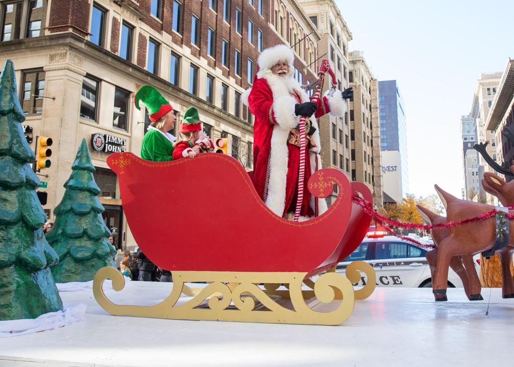 Photos Scenes from the 2023 Tulsa Christmas Parade