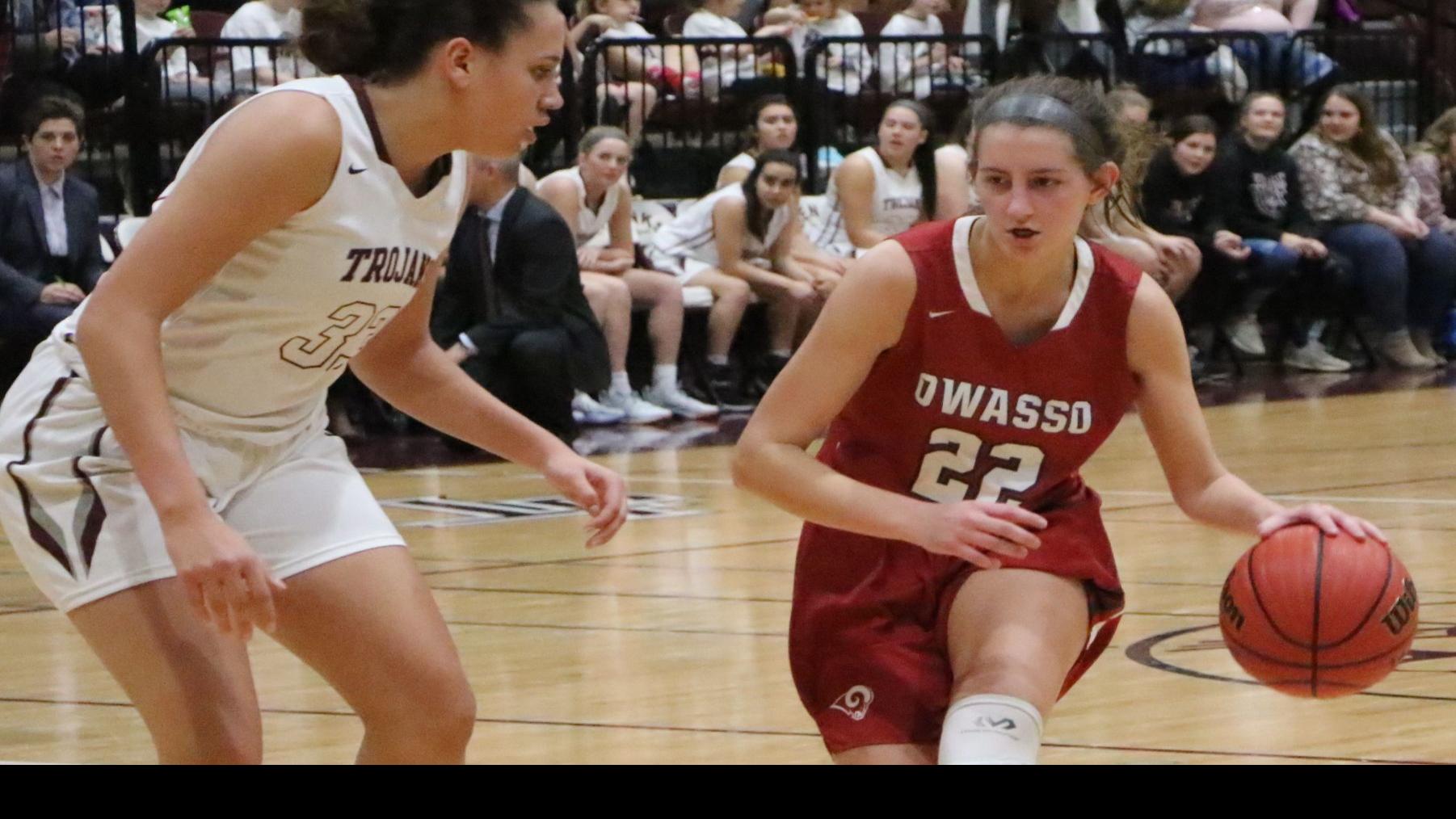 Owasso Basketball Sophomores Look To Make A Splash For Girls