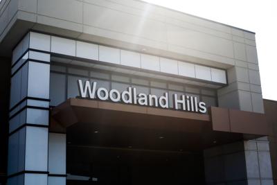 Eddie Bauer To Close Store At Woodland Hills Work Money