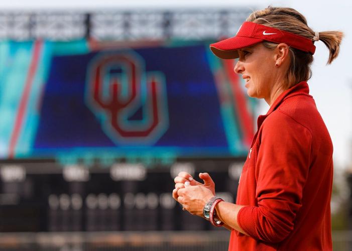 After elimination, Oregon coach pulling for Sooner fourpeat