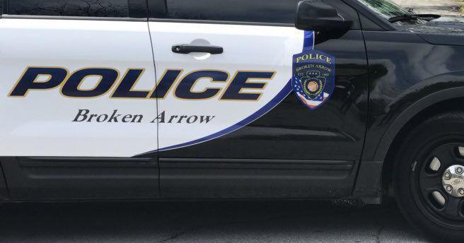 Two people killed in three-vehicle crash in Broken Arrow, police say