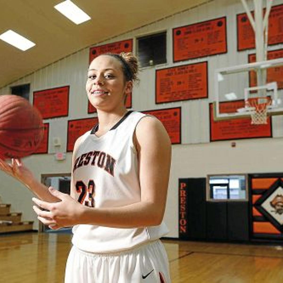 All Metro Girls Basketball Chelsea Dungee A Sophomore From Preston Wants To Get Even Better Ok Preps Extra Tulsaworld Com