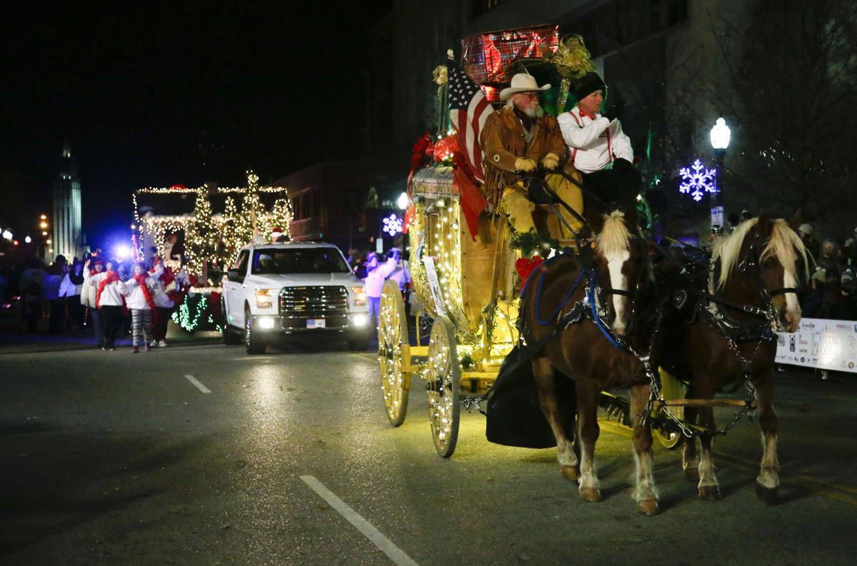 Christmas parade brings thousands to downtown Tulsa despite cold