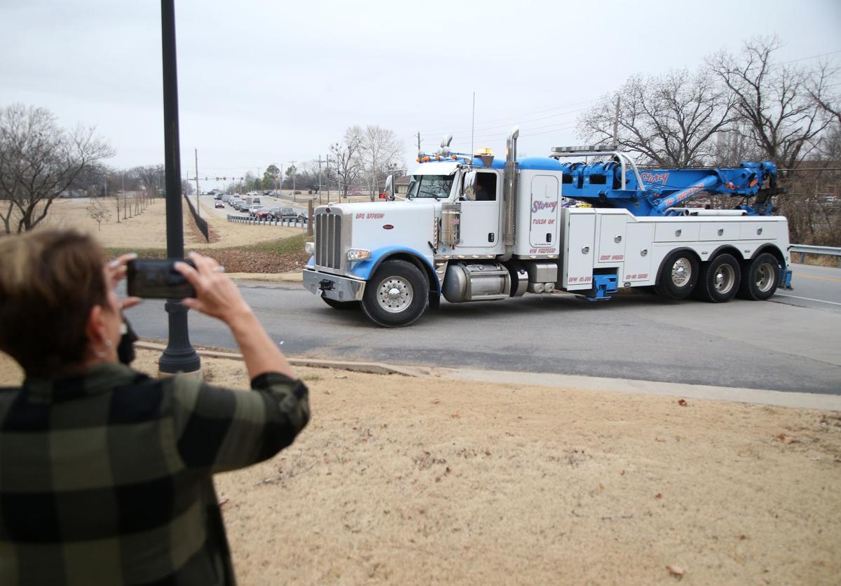 Wrecker procession honors Storey Wrecker owner ...
