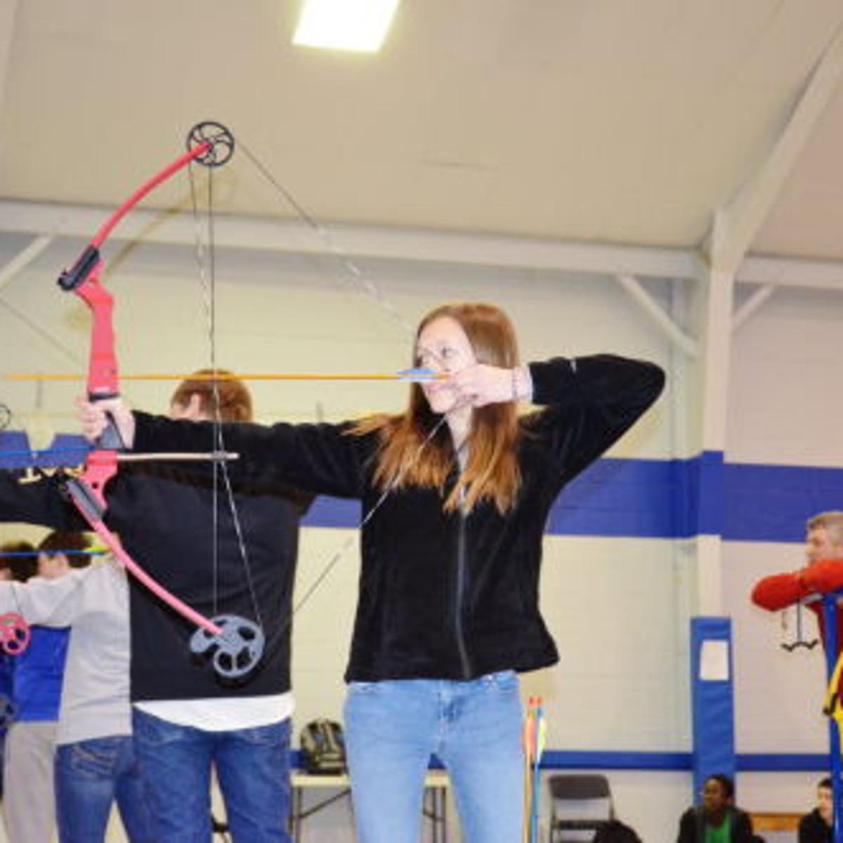 Archery Class Gains Popularity At Glenpool Middle School Latest Headlines Tulsaworld Com Archery Class Gains Popularity At Glenpool Middle School Latest Headlines Tulsaworld Com