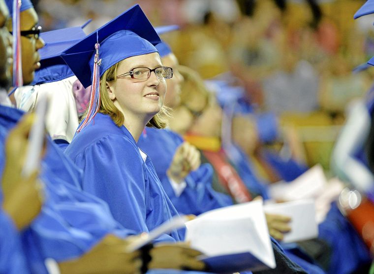 Photo Gallery: Memorial High School Graduation | Archive | Tulsaworld.com