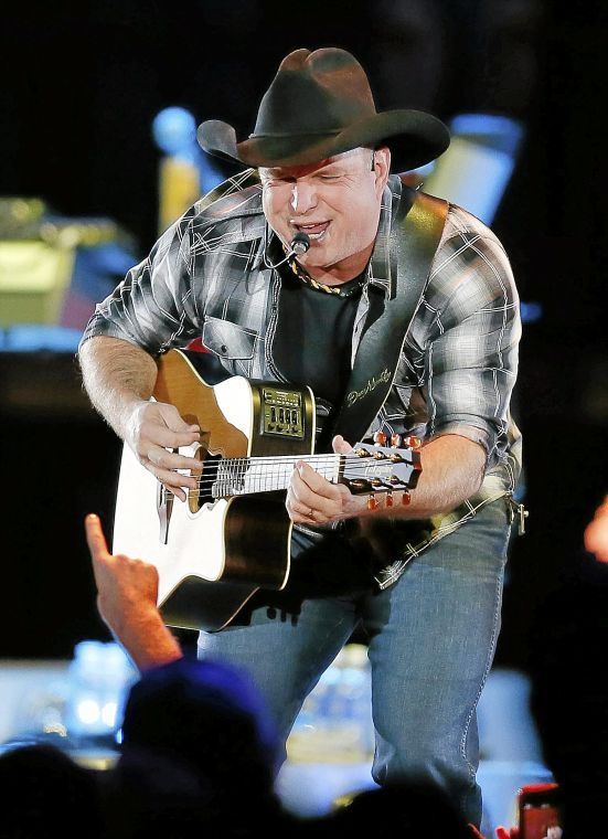 Photo gallery: See Garth Brooks' first BOK concert | Slideshows ...