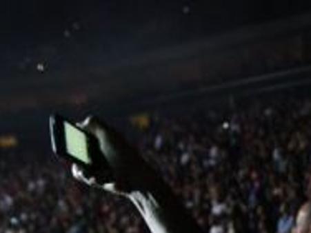 Review Nickelback Goes Bigger Than Big For Bok Tour Stop Entertainment Tulsaworld Com