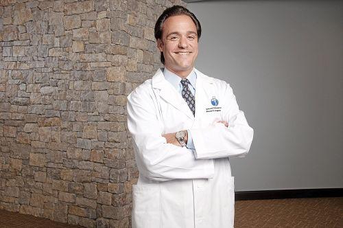 Tulsa orthopedic surgeon sues four other doctors, claiming ...