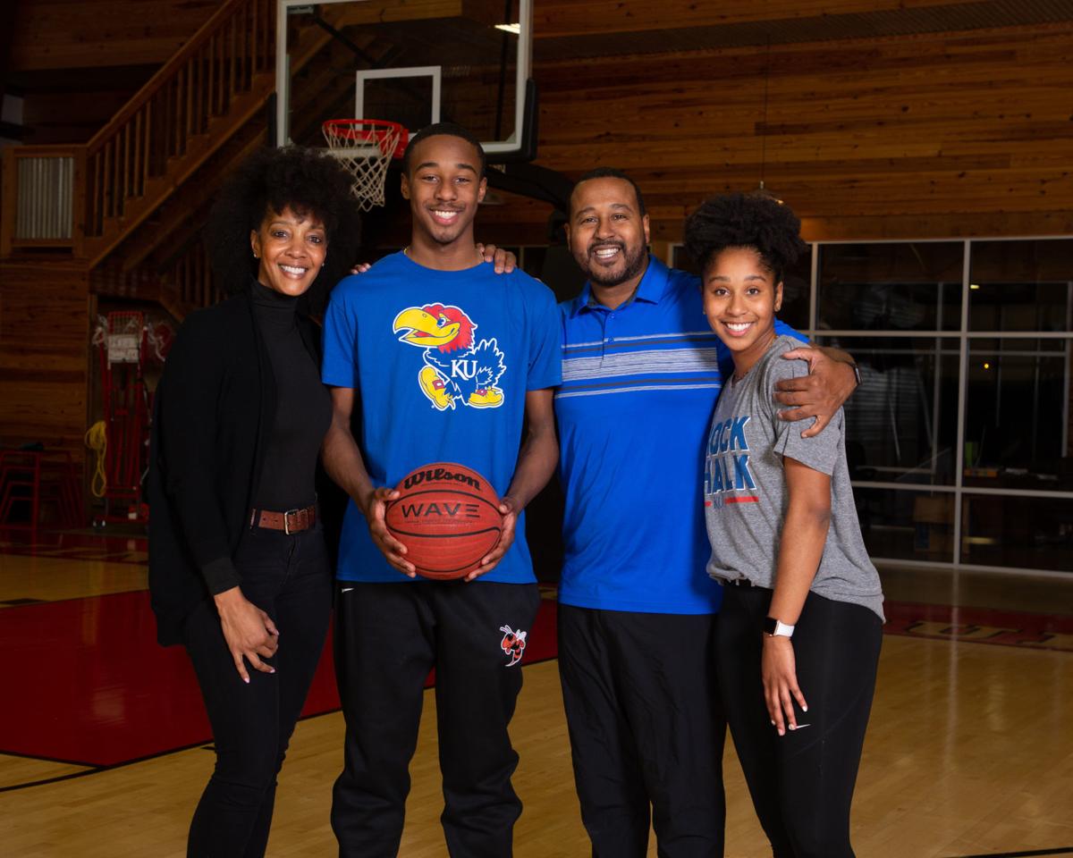 High Schools Bryce Thompson Scores 34 Leads Hornets To Norm