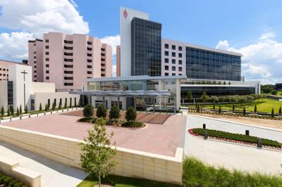 050621-tul-nws-stfran-bluecross-p1