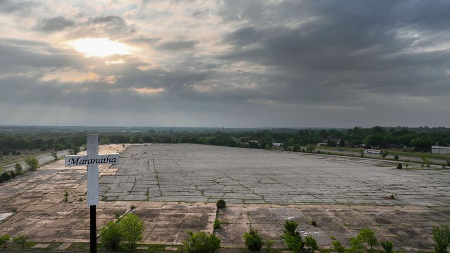 Stroud, Oklahoma - The 25th Anniversary of the Great Plains Tornado