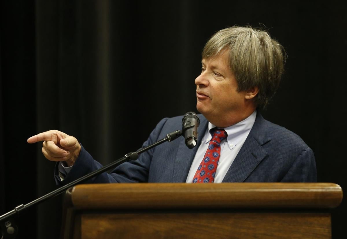 Dave Barry brought out greatest hits at Tulsa appearance