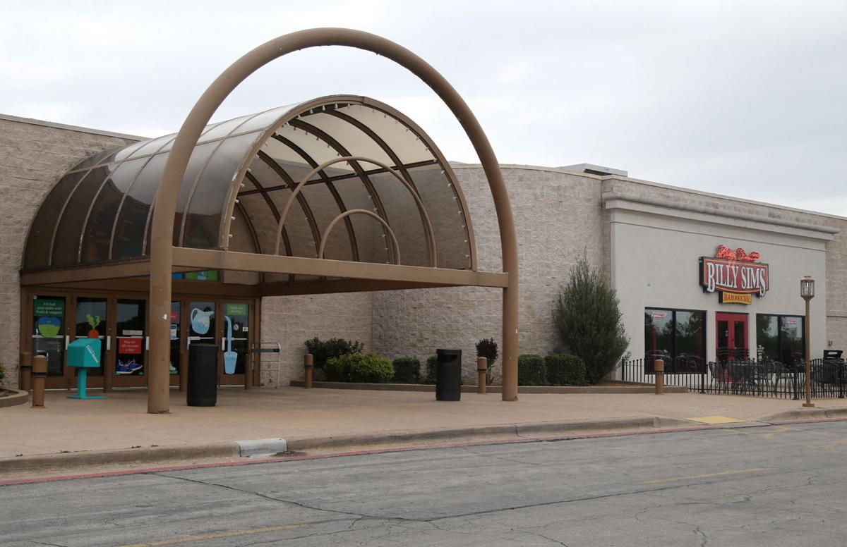 Bartlesville's mall copes with closing stores in changing landscape