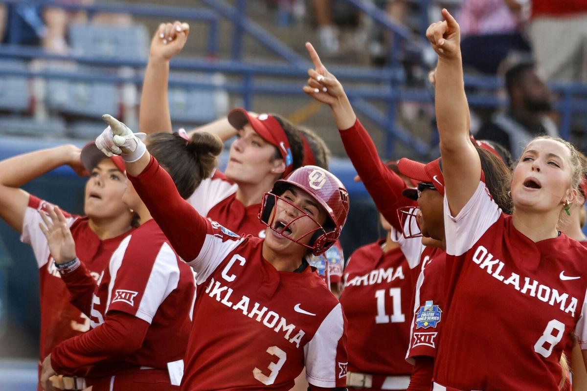 Oklahoma drops FSU to 3-peat at Women's College World Series