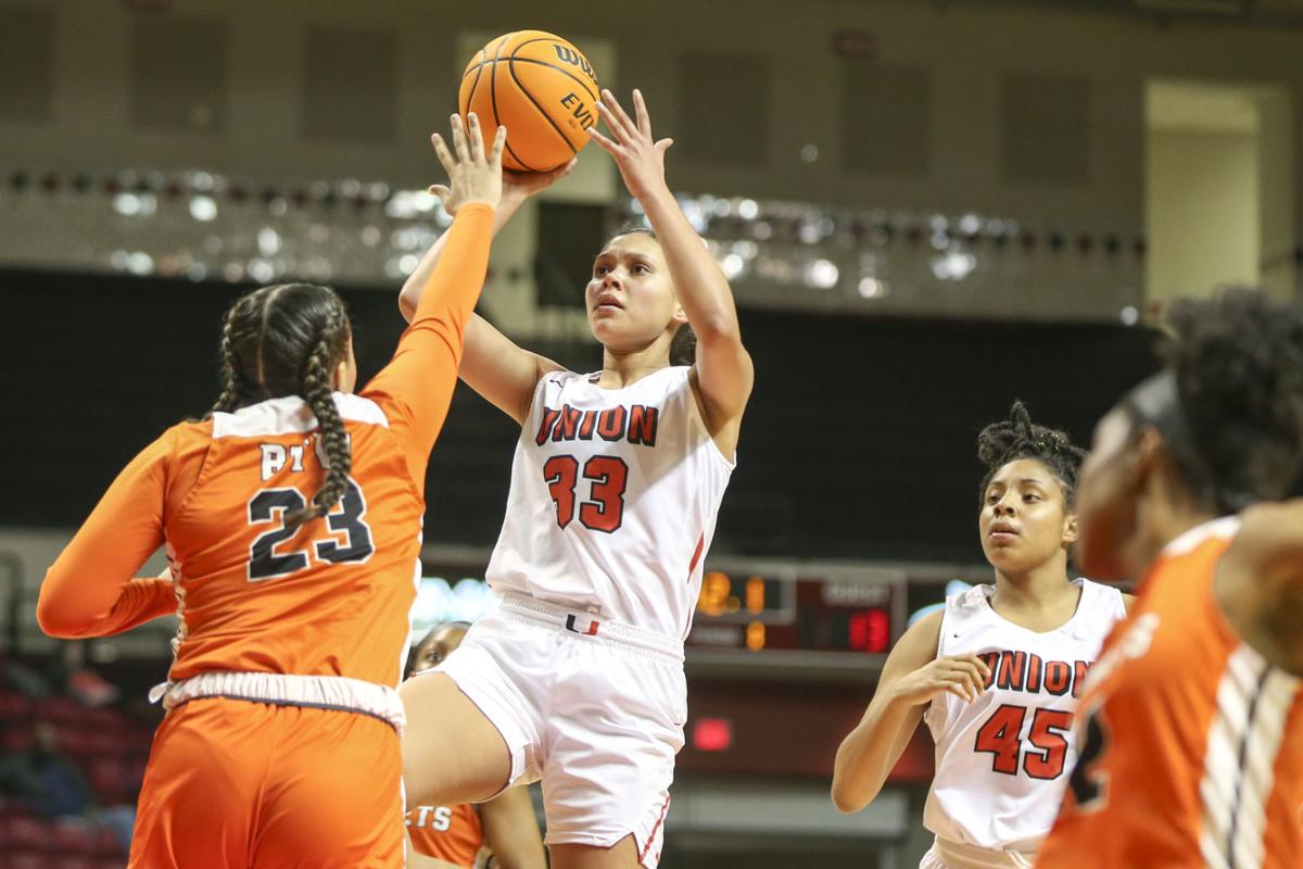 High School Basketball Union Girls Knock Off No 1 Booker T