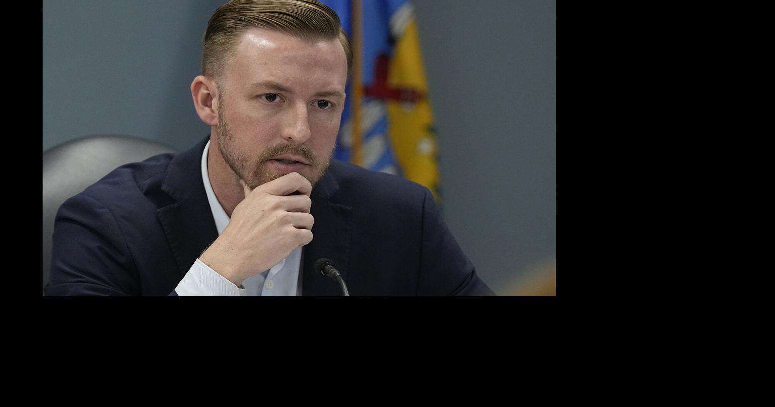 State Superintendent Ryan Walters rubs elbows with Moms for Liberty