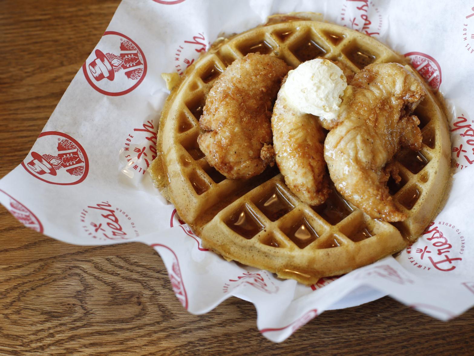 Review Slim Chickens Drawing Ba Crowds With Its Tenders And Wings New Items Dining Tulsaworld Com Review Slim Chickens Drawing Ba Crowds With Its Tenders And Wings New Items Dining Tulsaworld Com