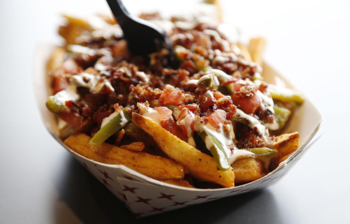 review-smitty-s-garage-offers-array-of-burgers-brews-foodreview-tulsaworld