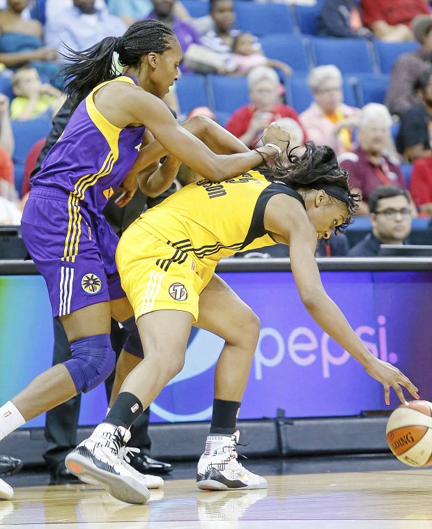 Shock vs Los Angeles Sparks Womens Basketball Archive