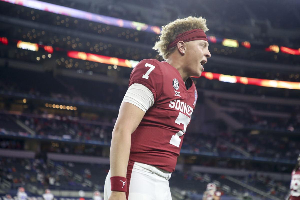 PRACTICE PHOTOS: First practice in new threads for QB Baker